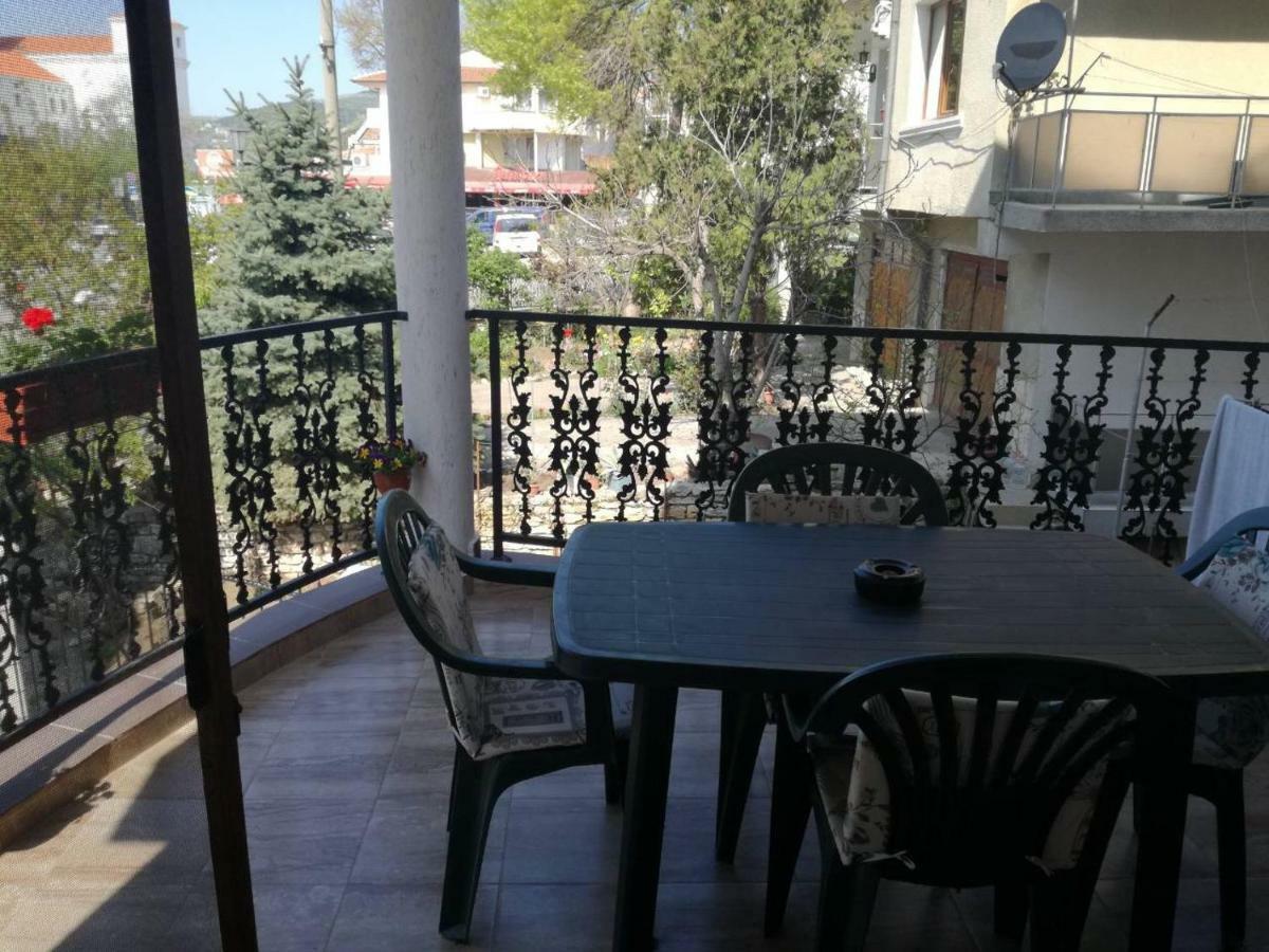 Guest House Katina Balchik Luaran gambar